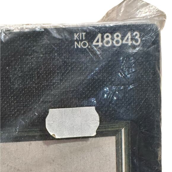 Bucilla Needlecraft Art Kit Oriental Winter 16 x 16 - Picture 4 of 5